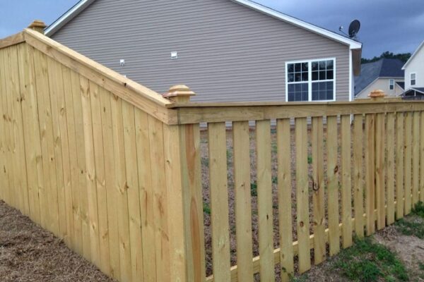 FenceCraft’s Guide to the Best Fence Types for Charleston Homes Fence Types for Charleston Homes